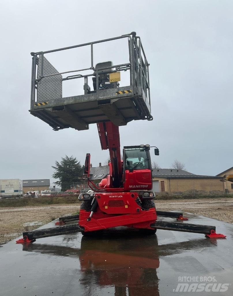 Manitou MRT 3050+ 텔러 핸들러