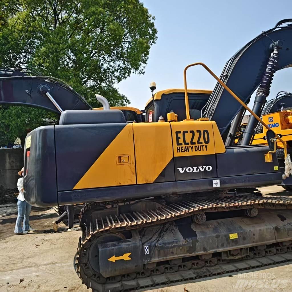 Volvo EC 220 대형 굴삭기 29톤 이상