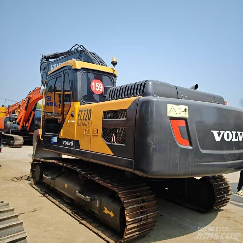 Volvo EC 220 대형 굴삭기 29톤 이상
