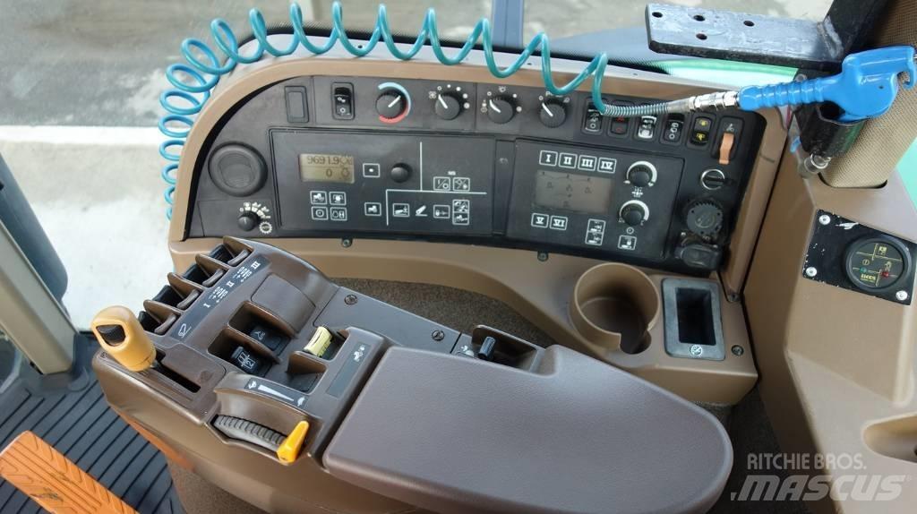 John Deere 8230 ILS 트랙터