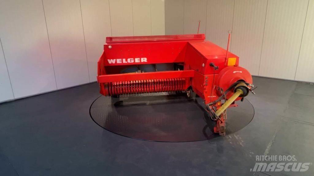 Welger AP 830 목초 수확기