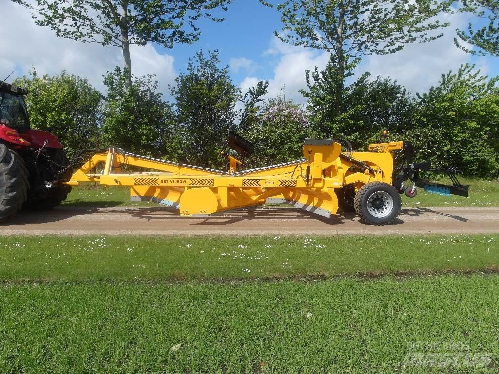GST VEJHØVL 2550 그레이더
