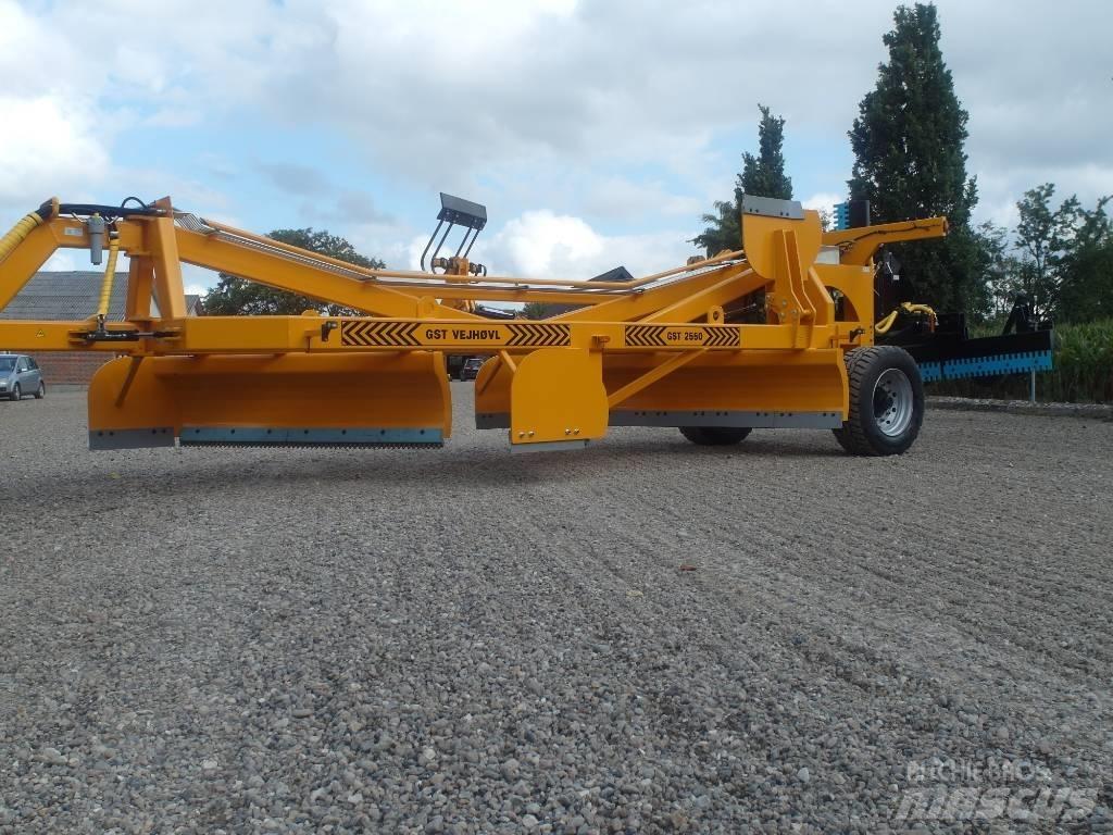 GST VEJHØVL 2550 그레이더