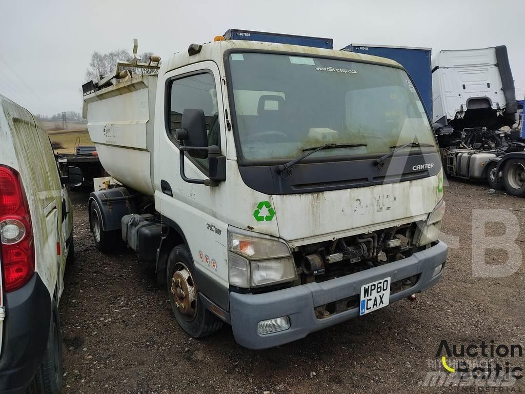 Mitsubishi Fuso 폐기물 수거 트럭