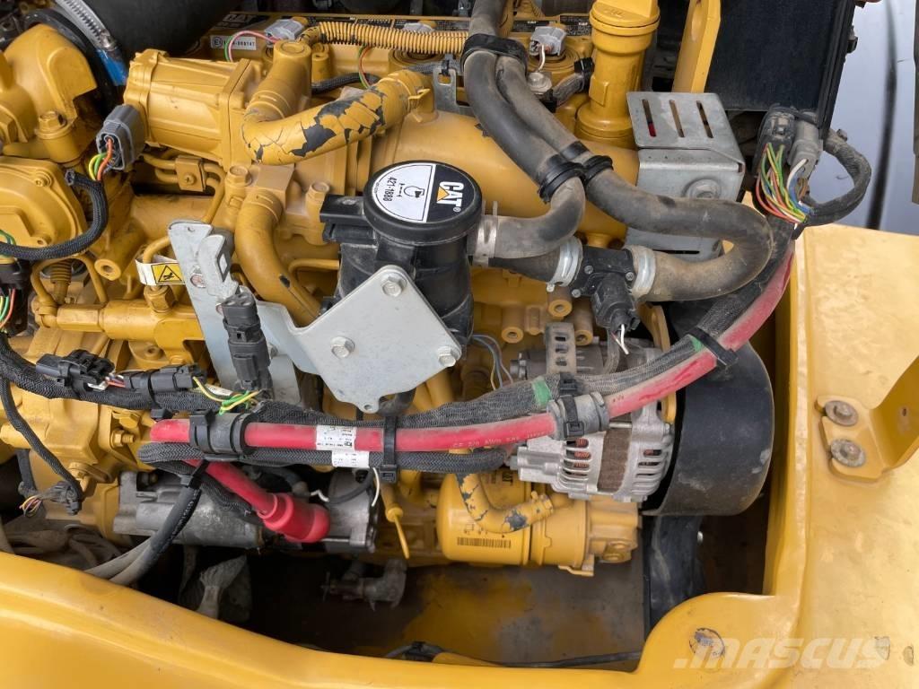 CAT 908M  휠로우더