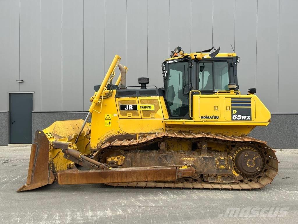 Komatsu D 65 WX-18 크롤러 도저