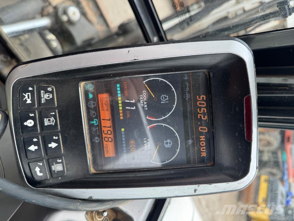 Bobcat E85 (14756) 중형굴삭기 7톤-28톤