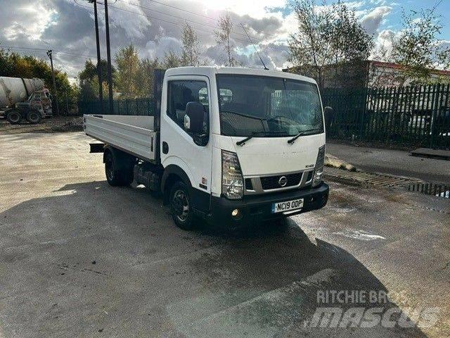 Nissan NT400 Cabstar 픽업/드롭사이드