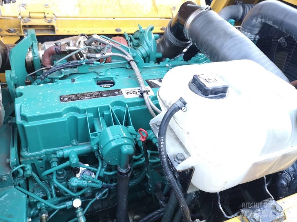 Volvo EC 300 D L 대형 굴삭기 29톤 이상