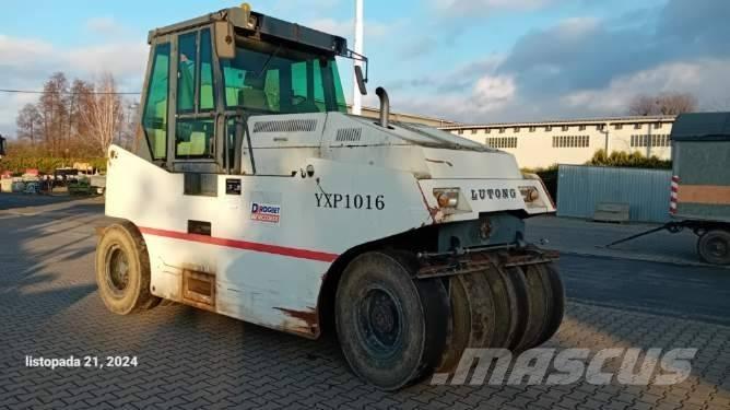 Lutong LTP 1016 공기 타이어 롤러