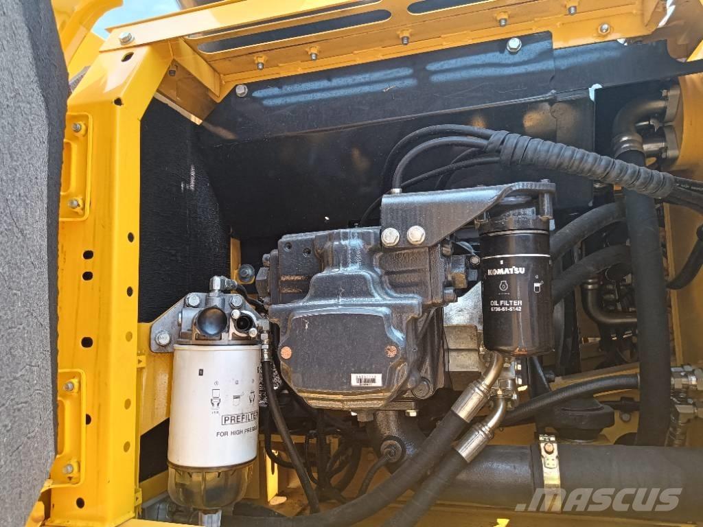 Komatsu PC 240 LC-8 대형 굴삭기 29톤 이상