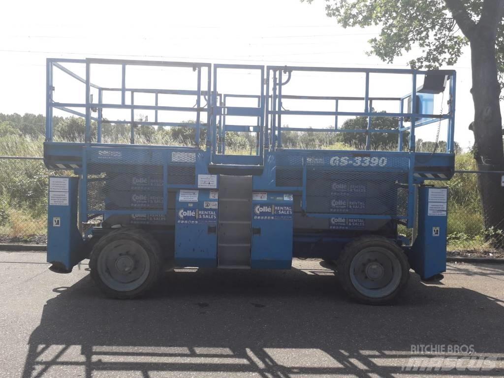 Genie GS 3390 가위형 리프트