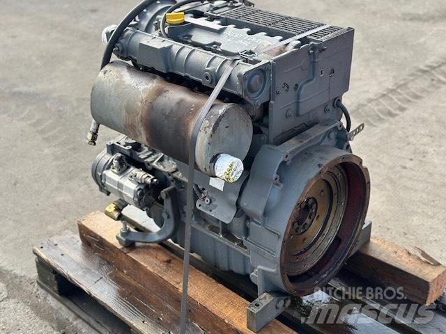 Deutz BF4M1012 엔진