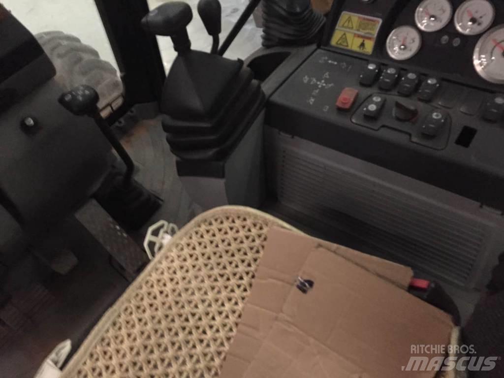 CAT 450 E 백호로더