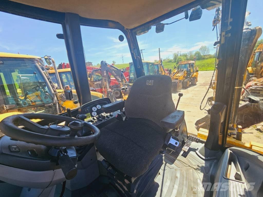 CAT 428 E 백호로더
