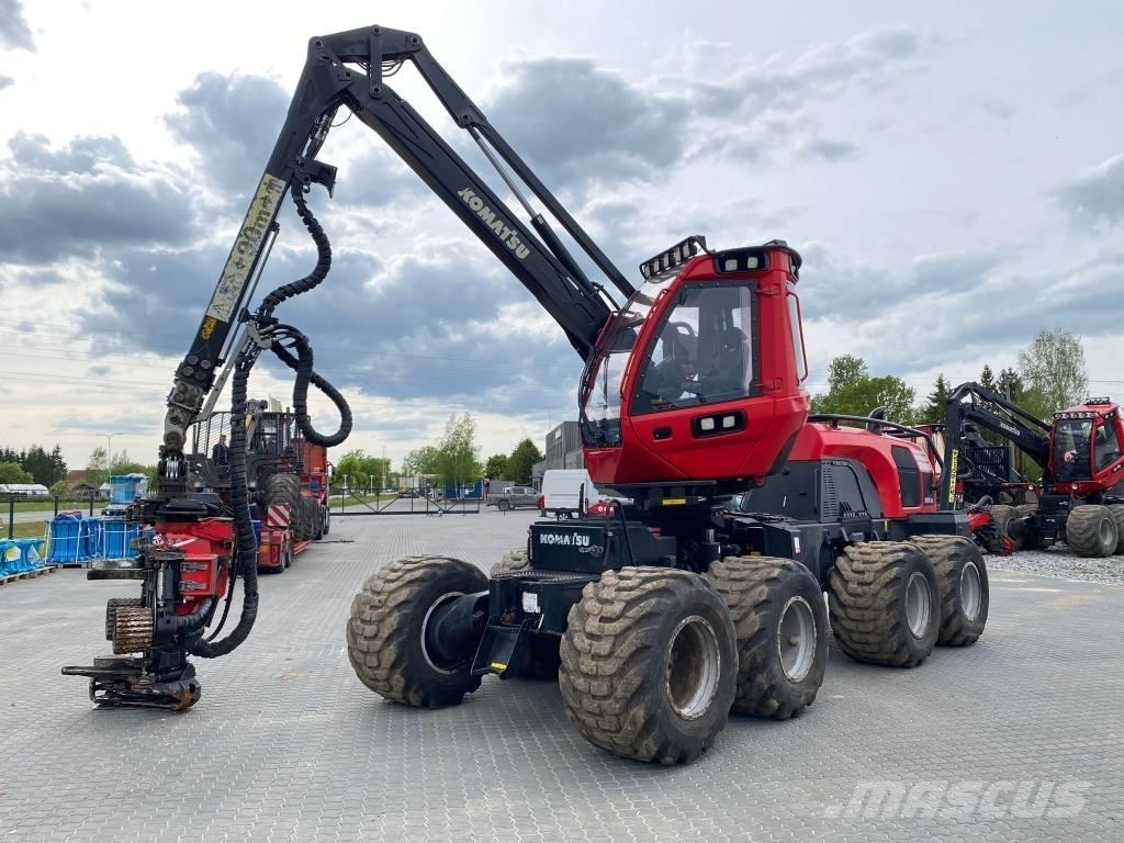 Komatsu 901 XC 원목 하베스터