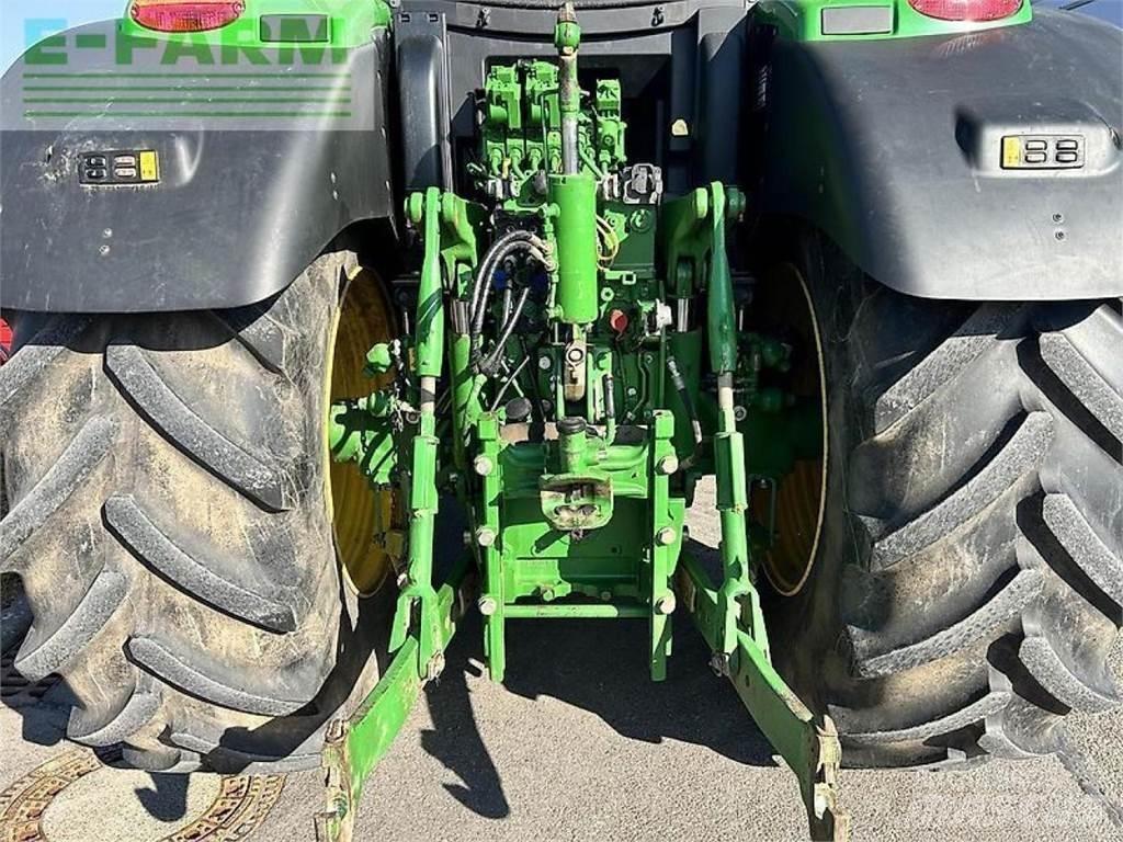 John Deere 6215r 트랙터