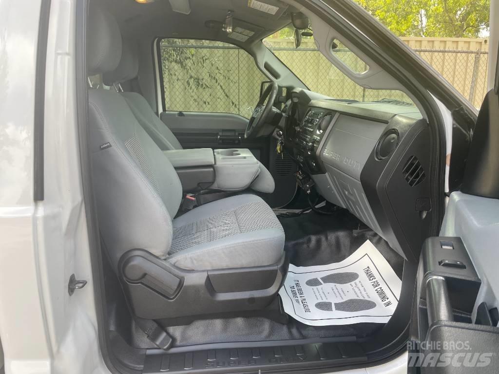 Ford F 550 기타 트럭