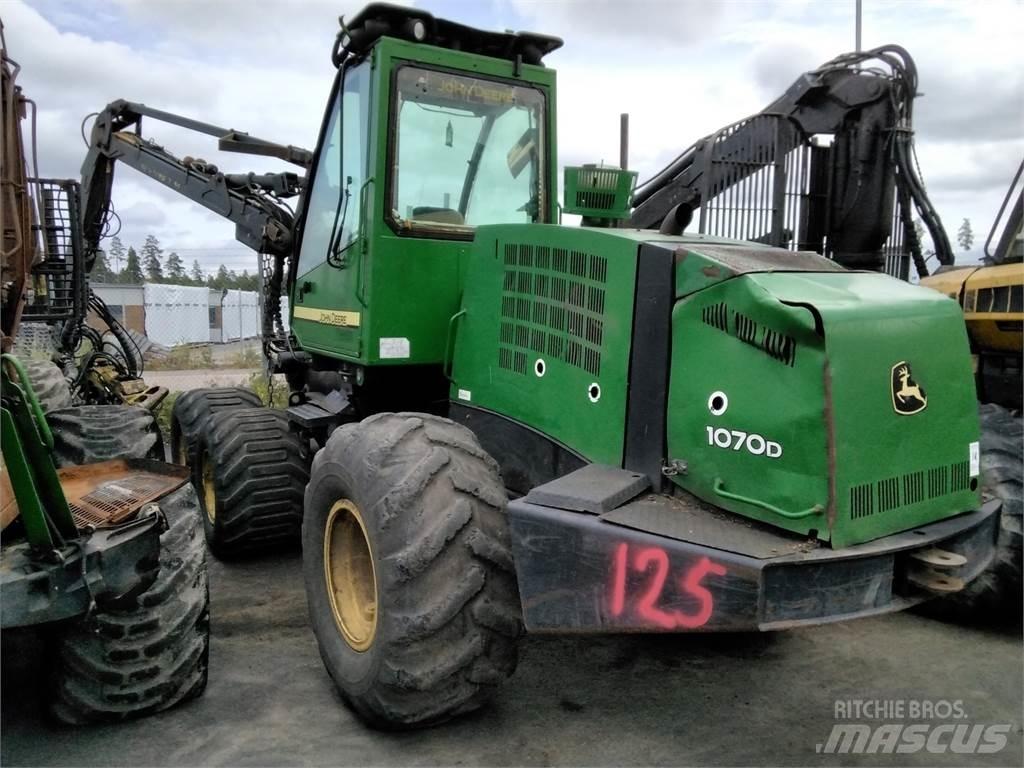 John Deere 1070 D 원목 하베스터