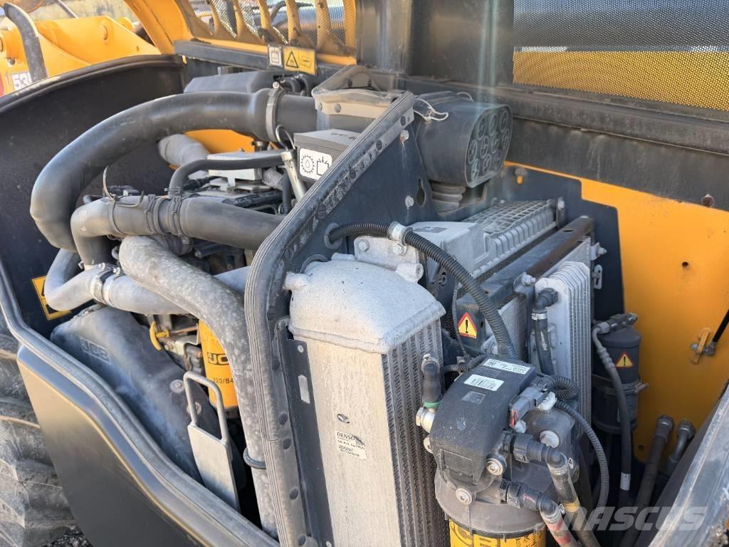 JCB 535-95 텔러 핸들러