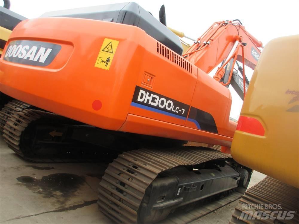 Doosan DH 300 LC-7 대형 굴삭기 29톤 이상