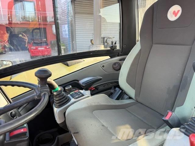 Wacker Neuson EW 65  휠 굴삭기