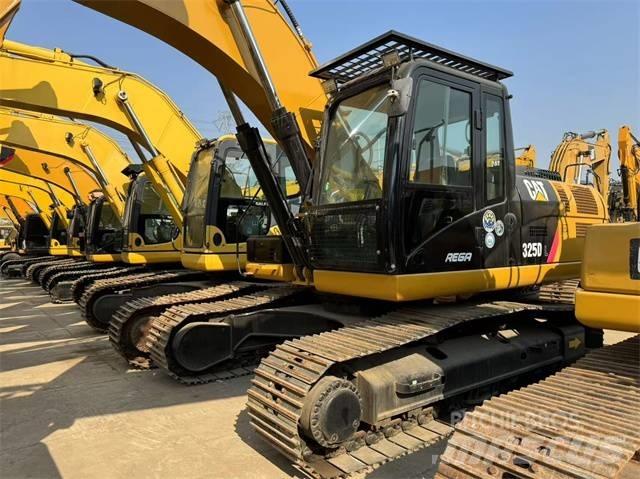 CAT 325 D L 대형 굴삭기 29톤 이상