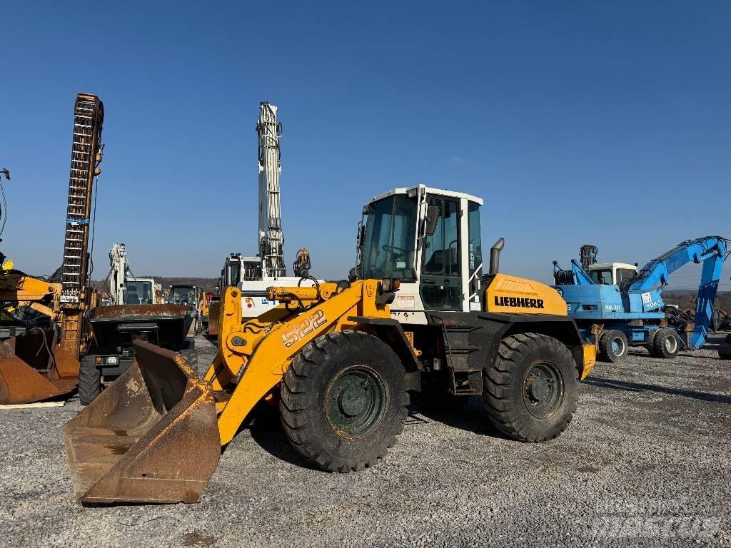 Liebherr L 522  휠로우더