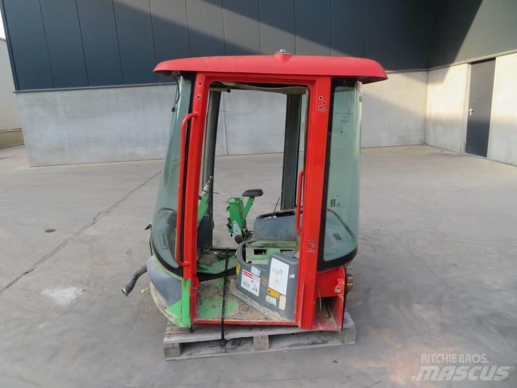 Volvo L30B / L35B 캐빈 및 인테리어