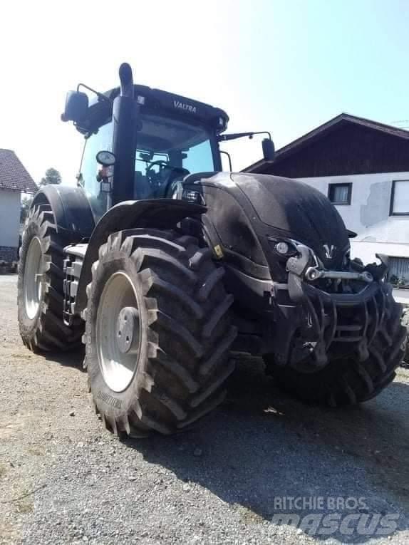Valtra S 374 트랙터