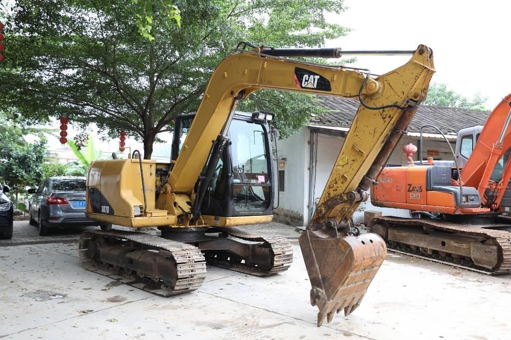 CAT 307 D 대형 굴삭기 29톤 이상