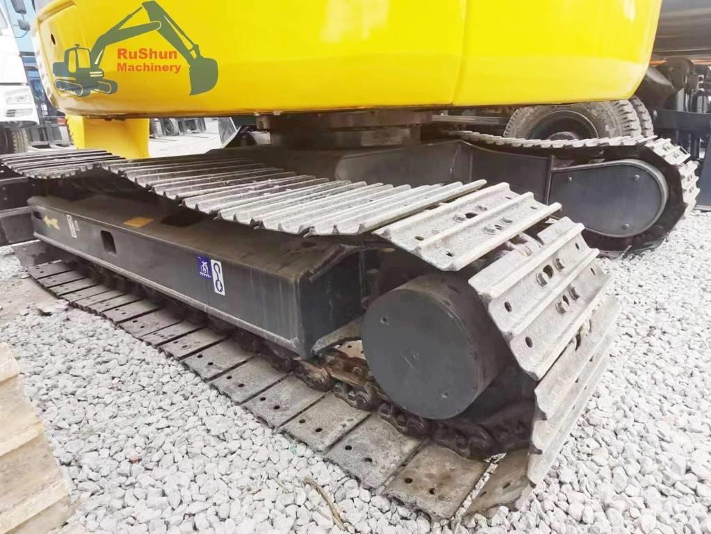 Komatsu PC78US 소형 굴삭기 7톤 미만