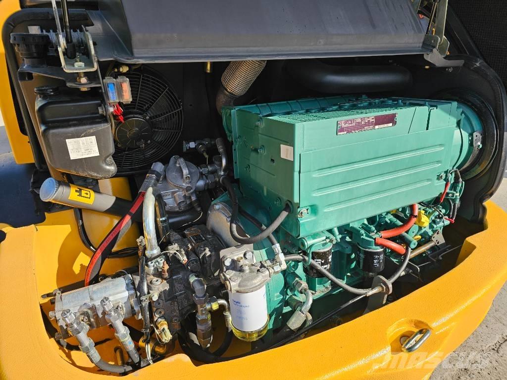 Volvo L 25 F  휠로우더