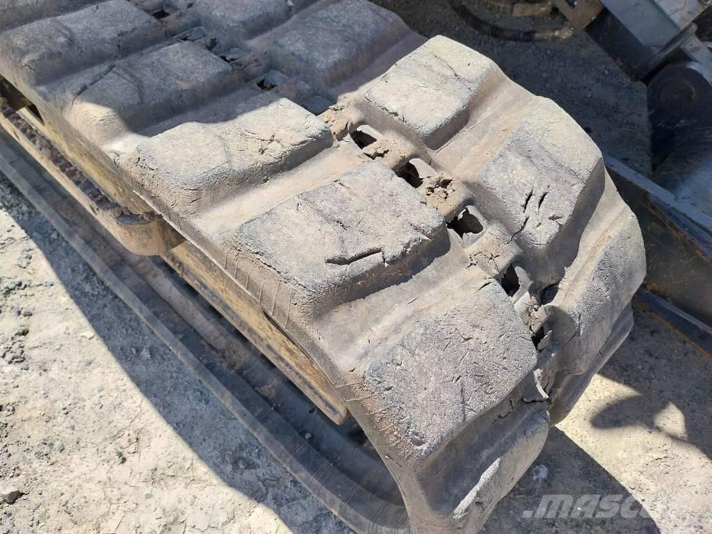 Komatsu PC80MR-5 중형굴삭기 7톤-28톤
