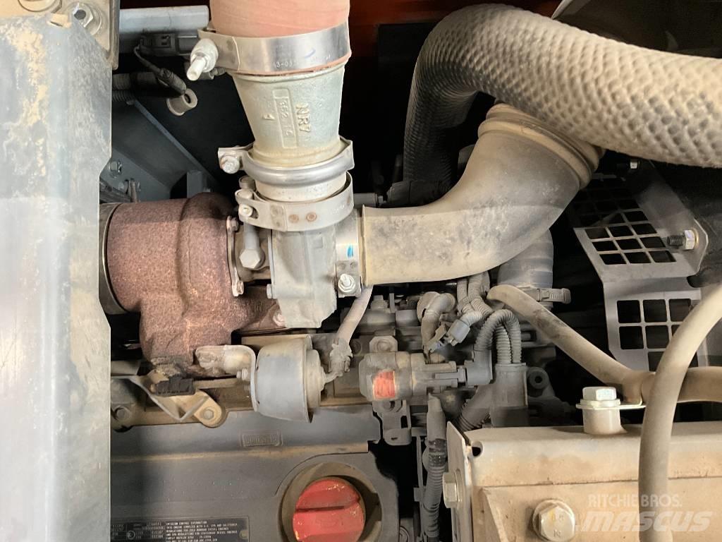 Hitachi ZX 140 W-6  휠 굴삭기