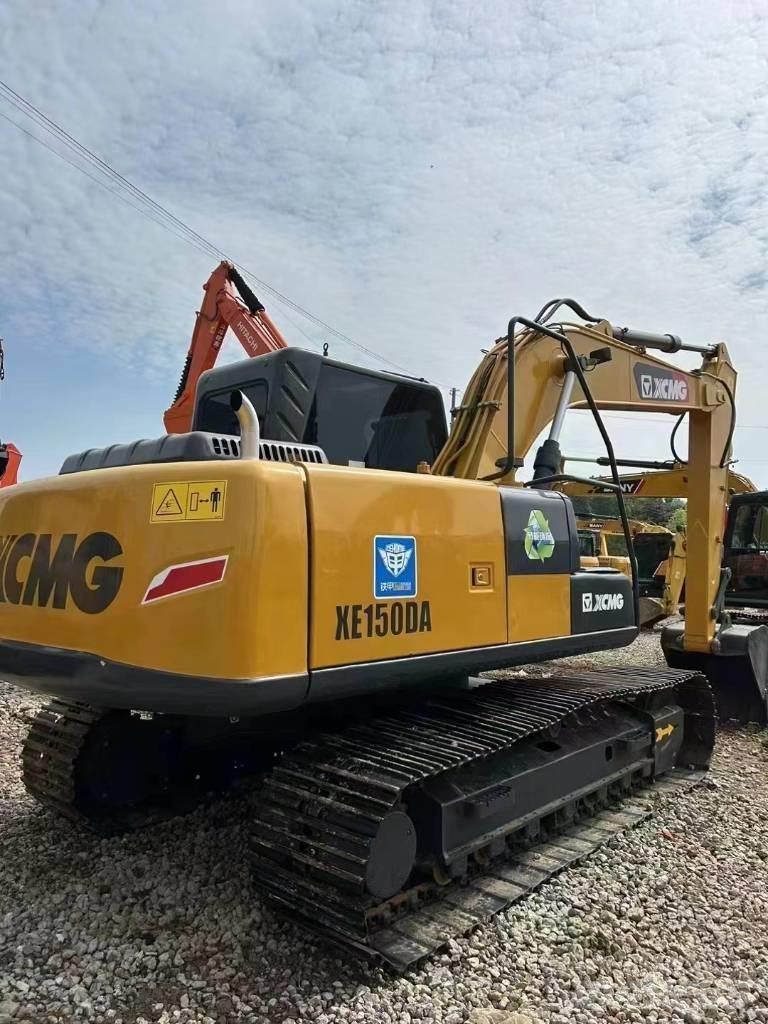 XCMG XE 150 D 중형굴삭기 7톤-28톤