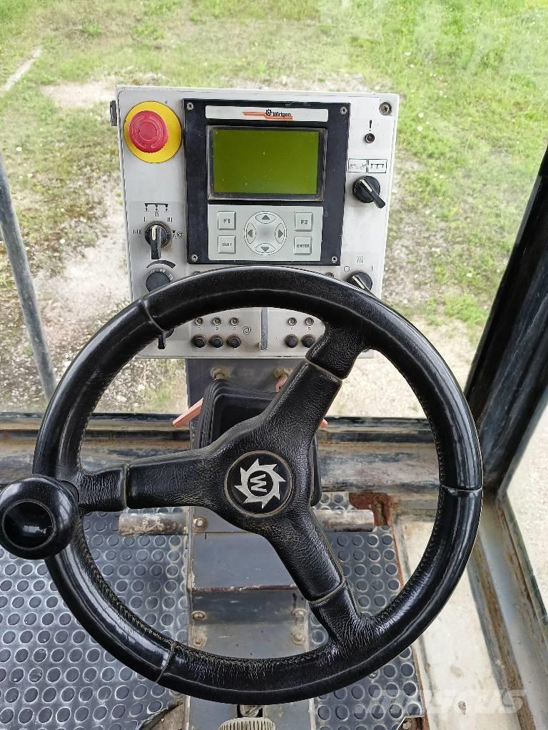 Wirtgen WR 2000 아스팔트 리사이클러