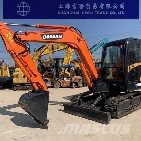Doosan DH 60 소형 굴삭기 7톤 미만