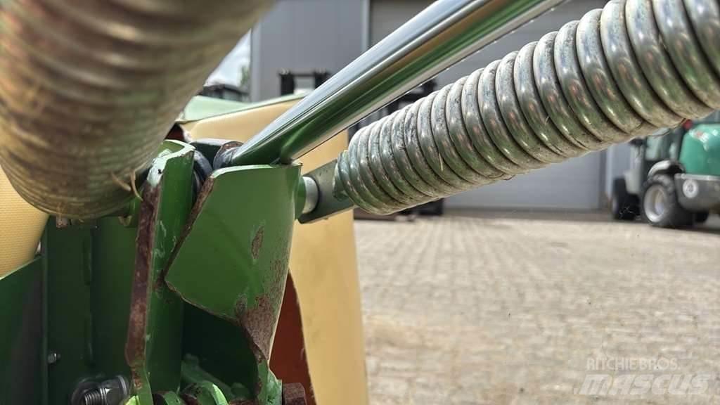 Krone AM R360 제초기
