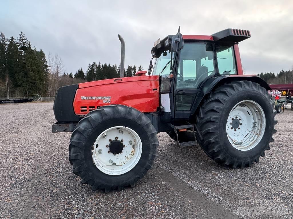 Valtra Valmet 8400 트랙터
