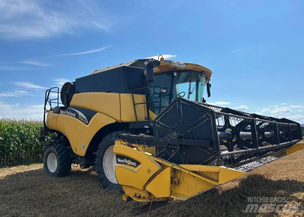 New Holland CR 960 콤바인 수확기