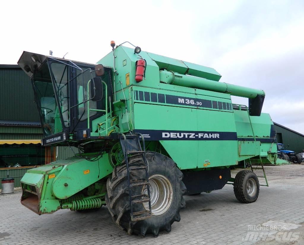 Deutz-Fahr M36.30 콤바인 수확기