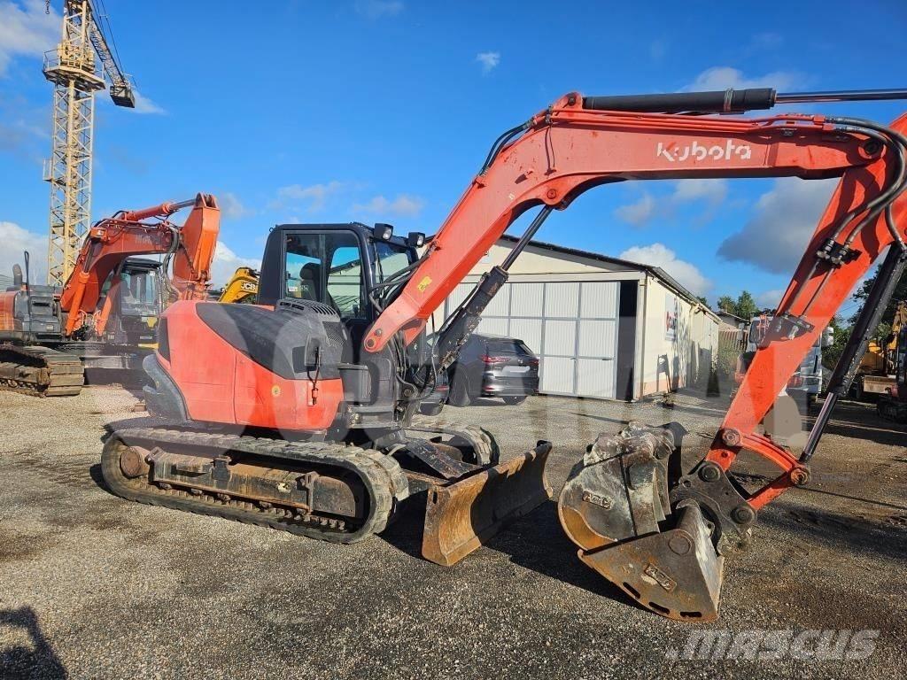 Kubota KX 080-4 중형굴삭기 7톤-28톤