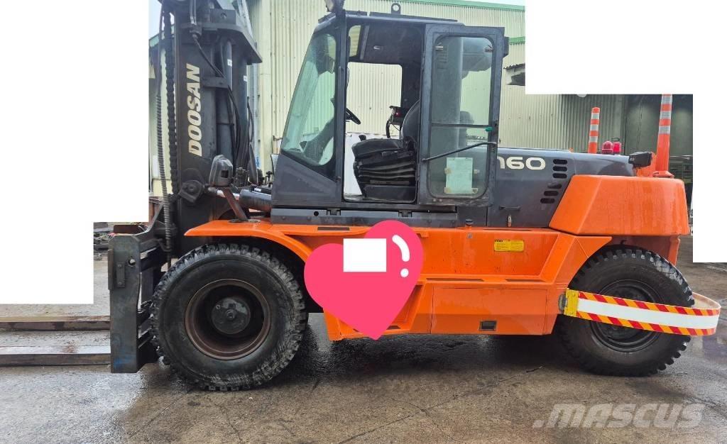 Doosan D 160 S-5 디젤 지게차