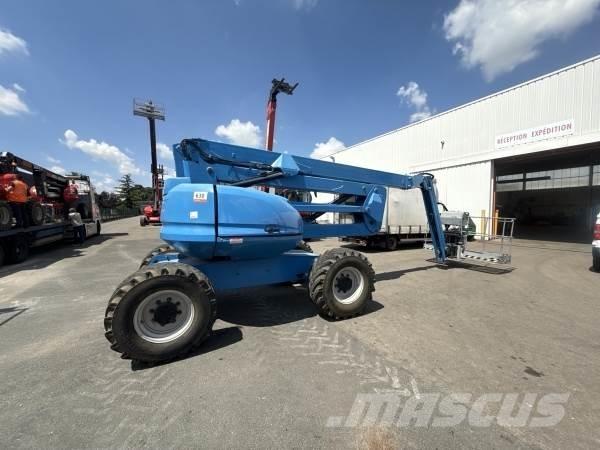 Manitou 200ATJ 관절형 전동이동 리프트