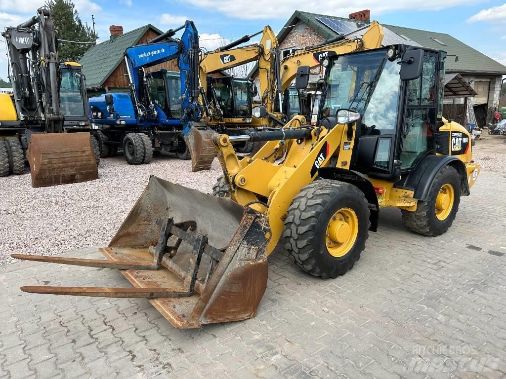 CAT 906 H 2  휠로우더