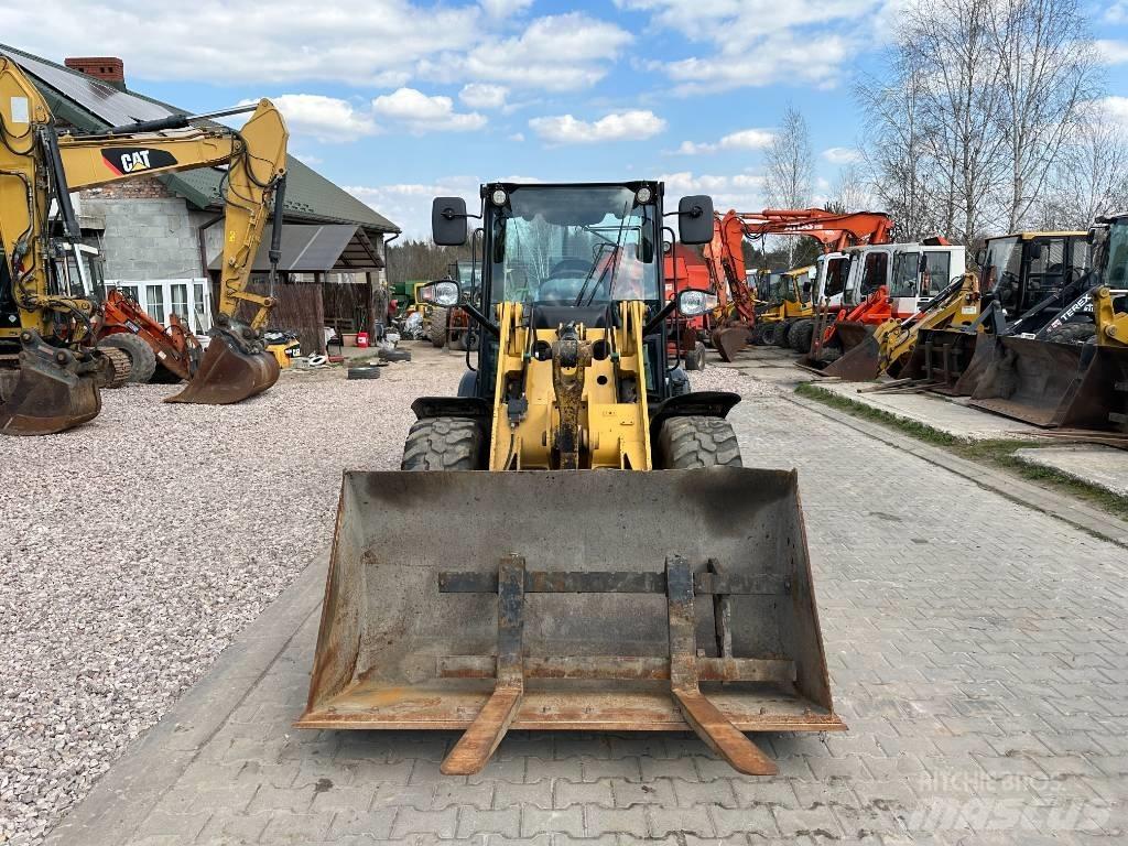 CAT 906 H 2  휠로우더