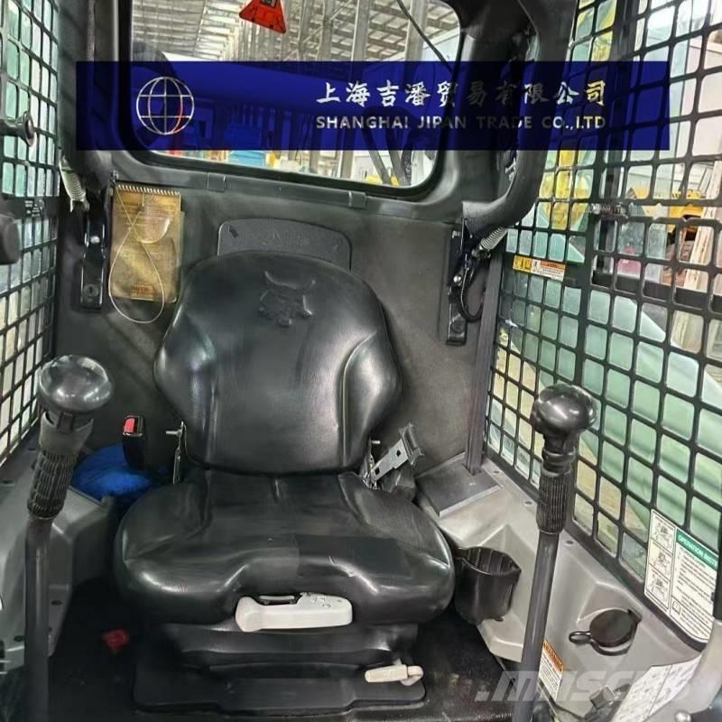 Bobcat S 770  스키드로더