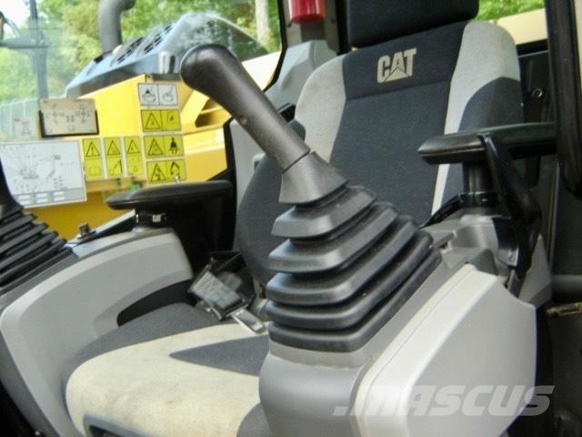 CAT 314 E 대형 굴삭기 29톤 이상