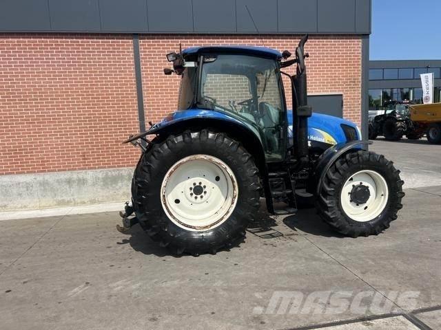 New Holland T6010 트랙터